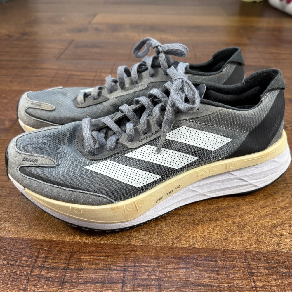 adidas Adizero Boston 11 Mens Size 9 Grey Running Shoes GV7068 Lightstrike Pro